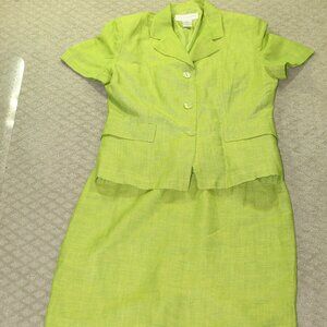 Vintage 90s Casual Corner Women's 10 Green Short Sleeve 2-Piece Suit